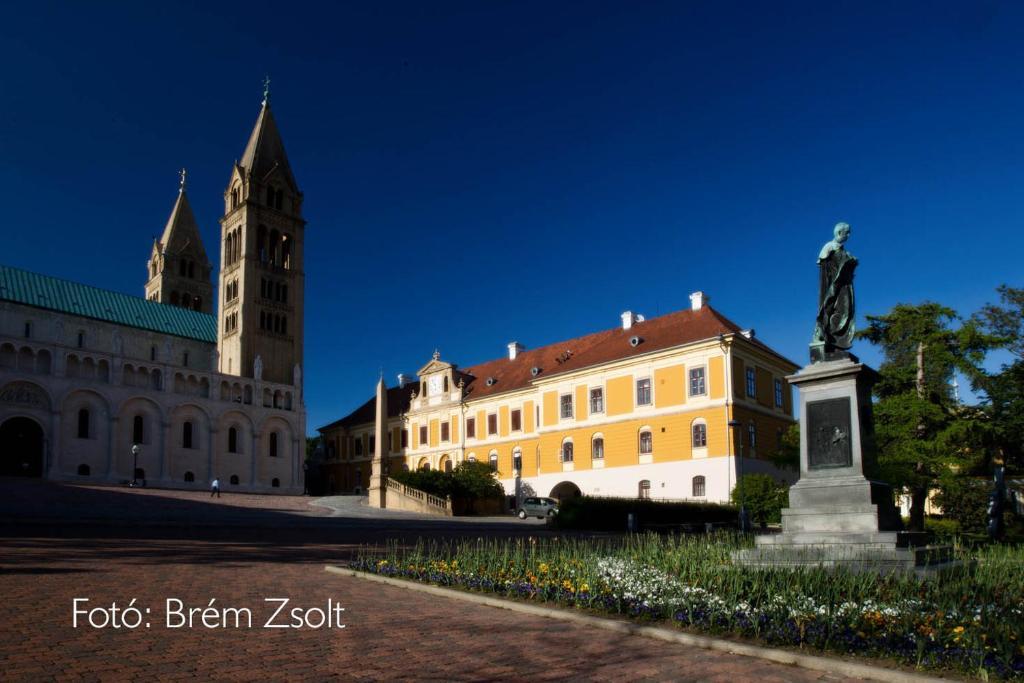 35 Vendégház Pécs Habitación foto